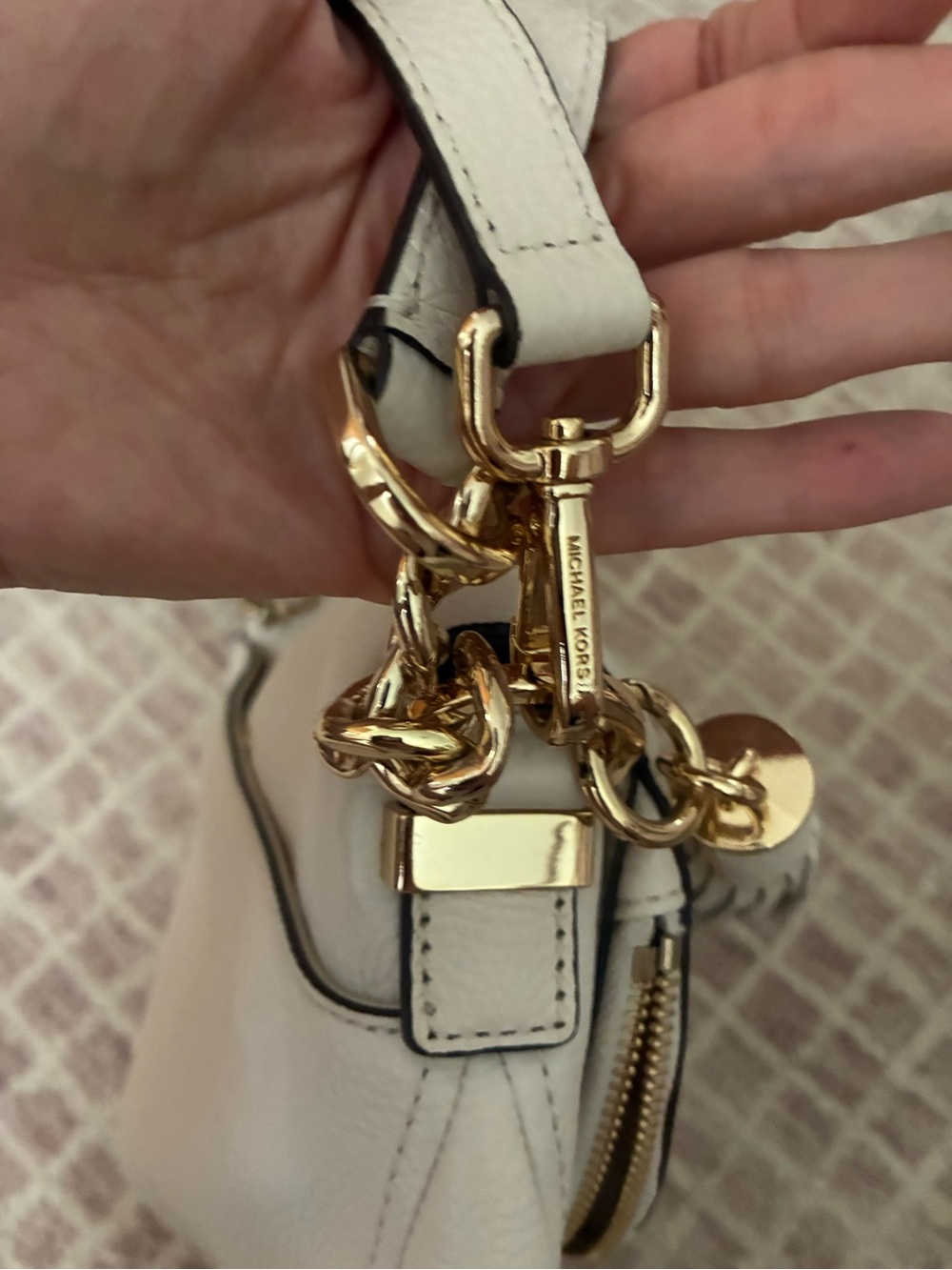MICHAEL Michael Kors Off White Leather Bedford Crossbody Bag - Picture 14 of 15